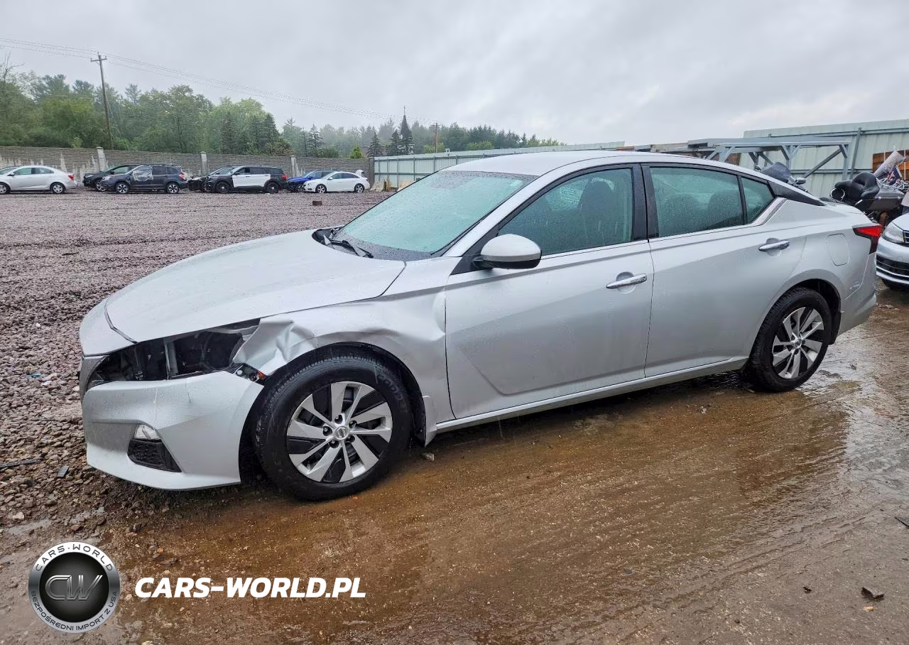 2019 Nissan Altima S