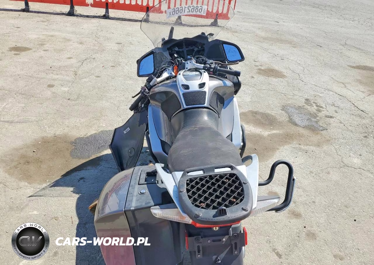 2012 BMW R1200 Rt VIN:WB1044002CZW21703 - 6