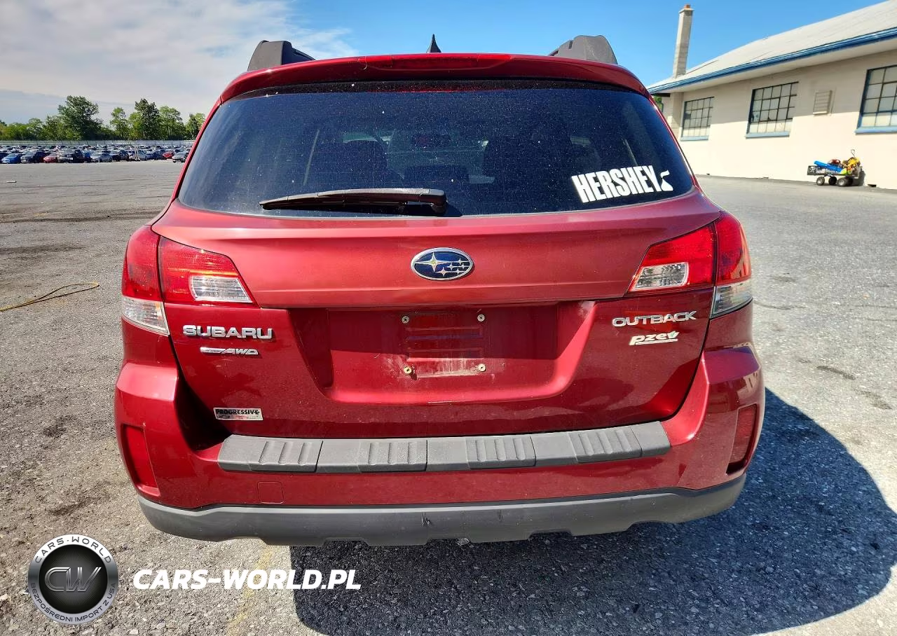 2014 Subaru Outback 2.5I Premium VIN:4S4BRBCC3E3245084 - 6