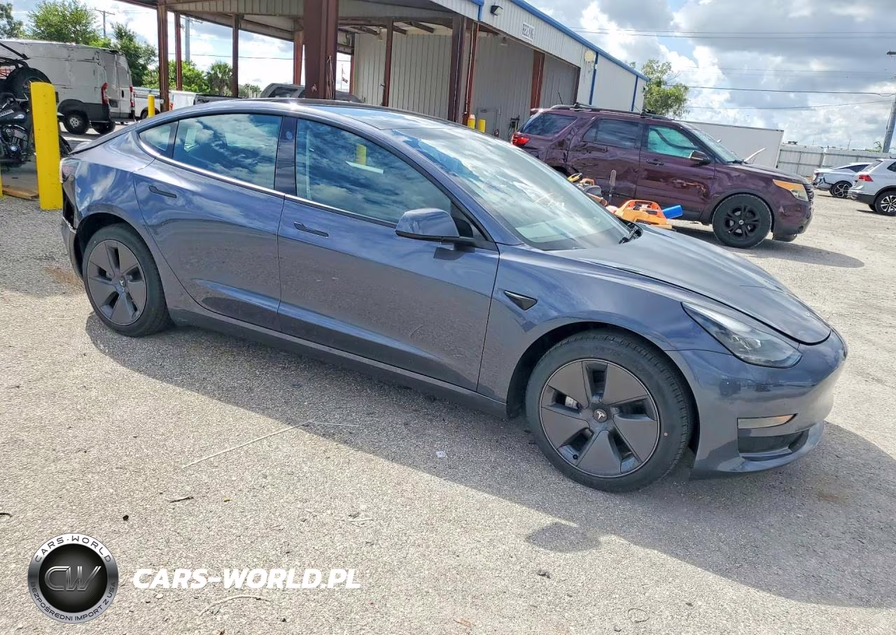 2023 Tesla Model 3 VIN:5YJ3E1EA5PF698297 - 4