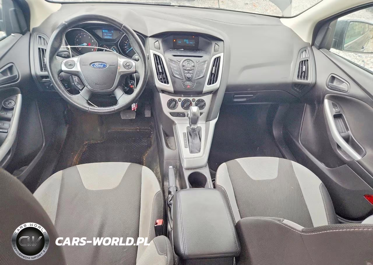 2012 Ford Focus Se VIN:1FAHP3F22CL447656 - 8