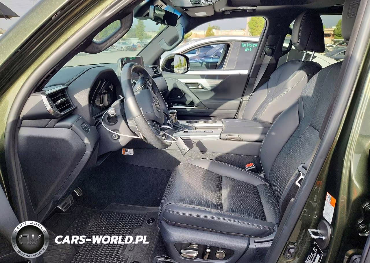 2025 Lexus Lx 600 F Sport Handling VIN:JTJMB7CX4S4079212 - 7