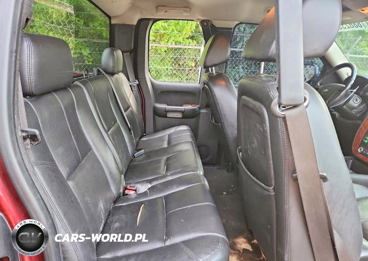 2008 Chevrolet Silverado K1500 VIN:2GCEK190081192612 - 10