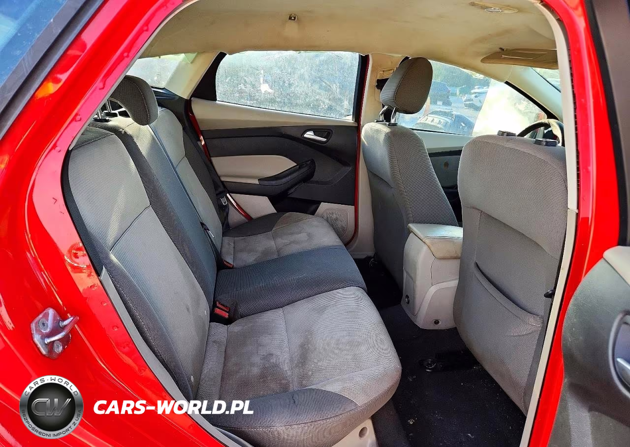2012 Ford Focus Se VIN:1FAHP3K21CL284407 - 10