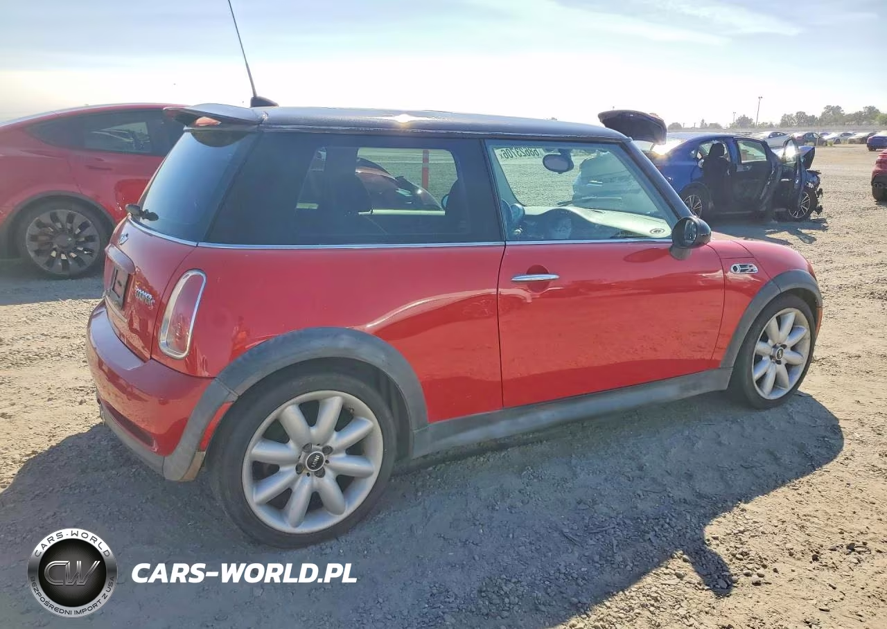 2006 Mini Cooper John Cooper Works VIN:WMWRE33596TJ37444 - 3