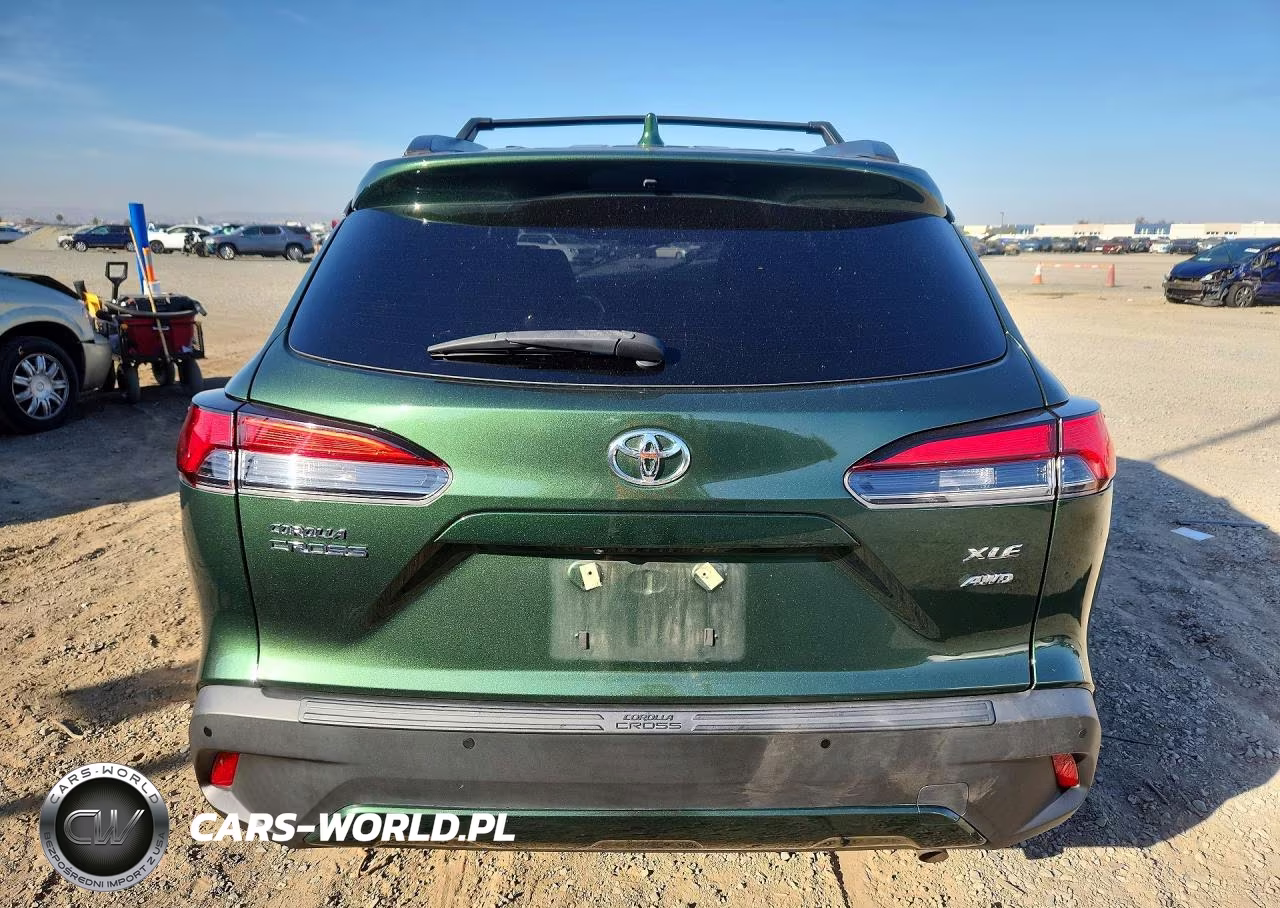 2024 Toyota Corolla Cross Xle VIN:7MUDAABG0RV084450 - 6