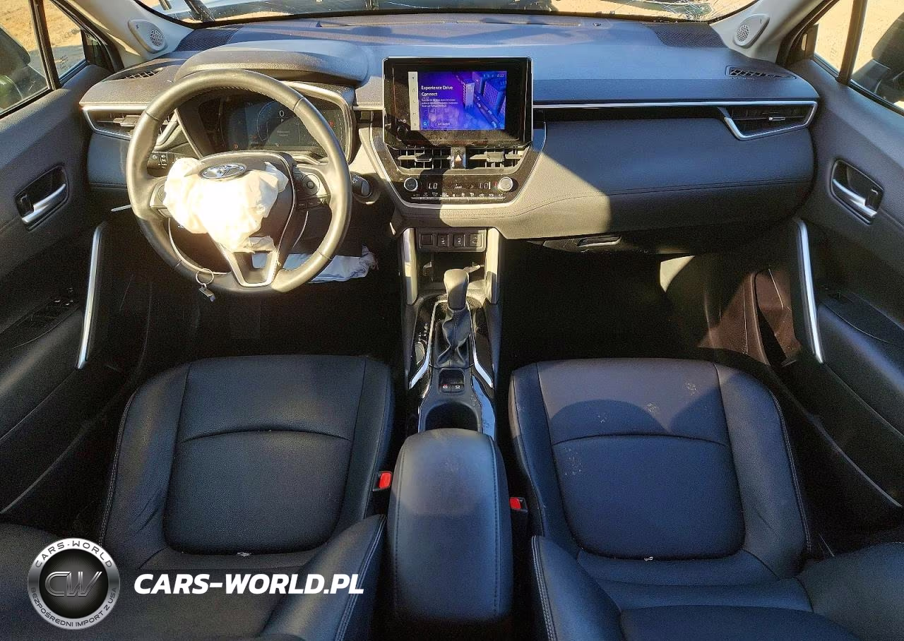 2024 Toyota Corolla Cross Xle VIN:7MUDAABG0RV084450 - 8