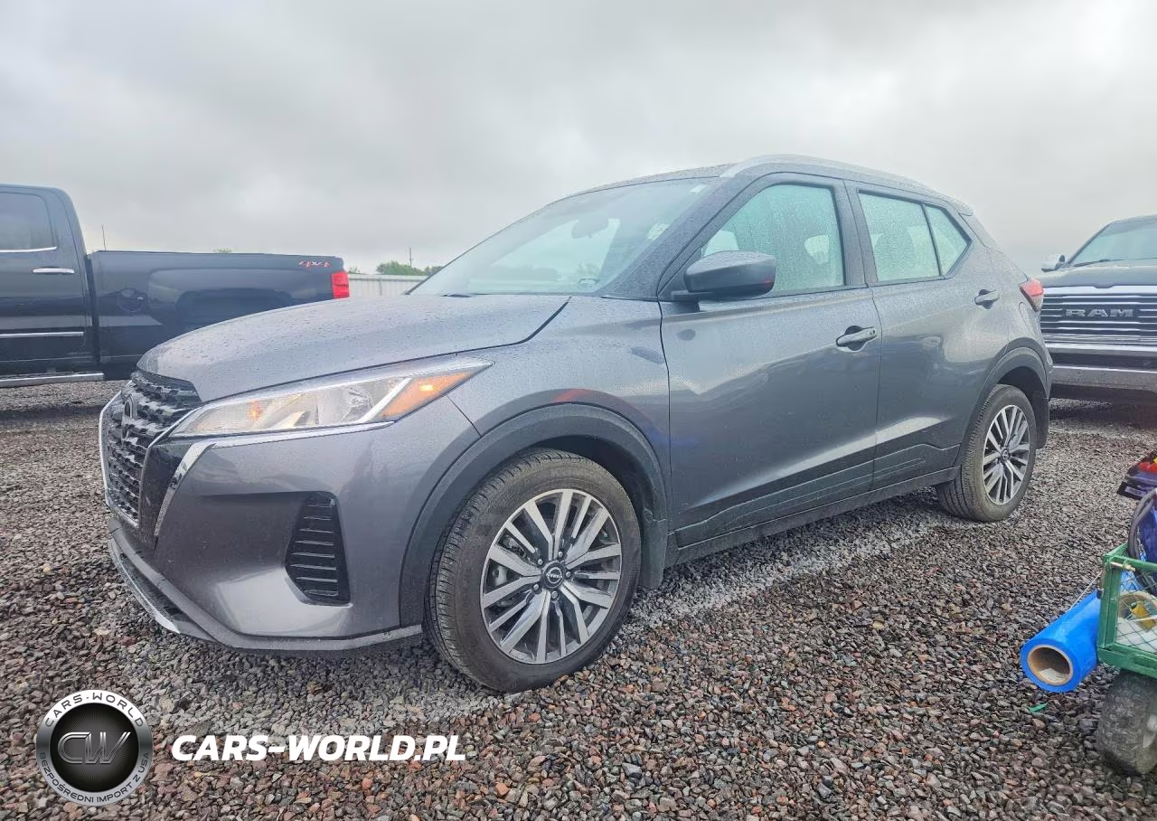 2024 Nissan Kicks Sv