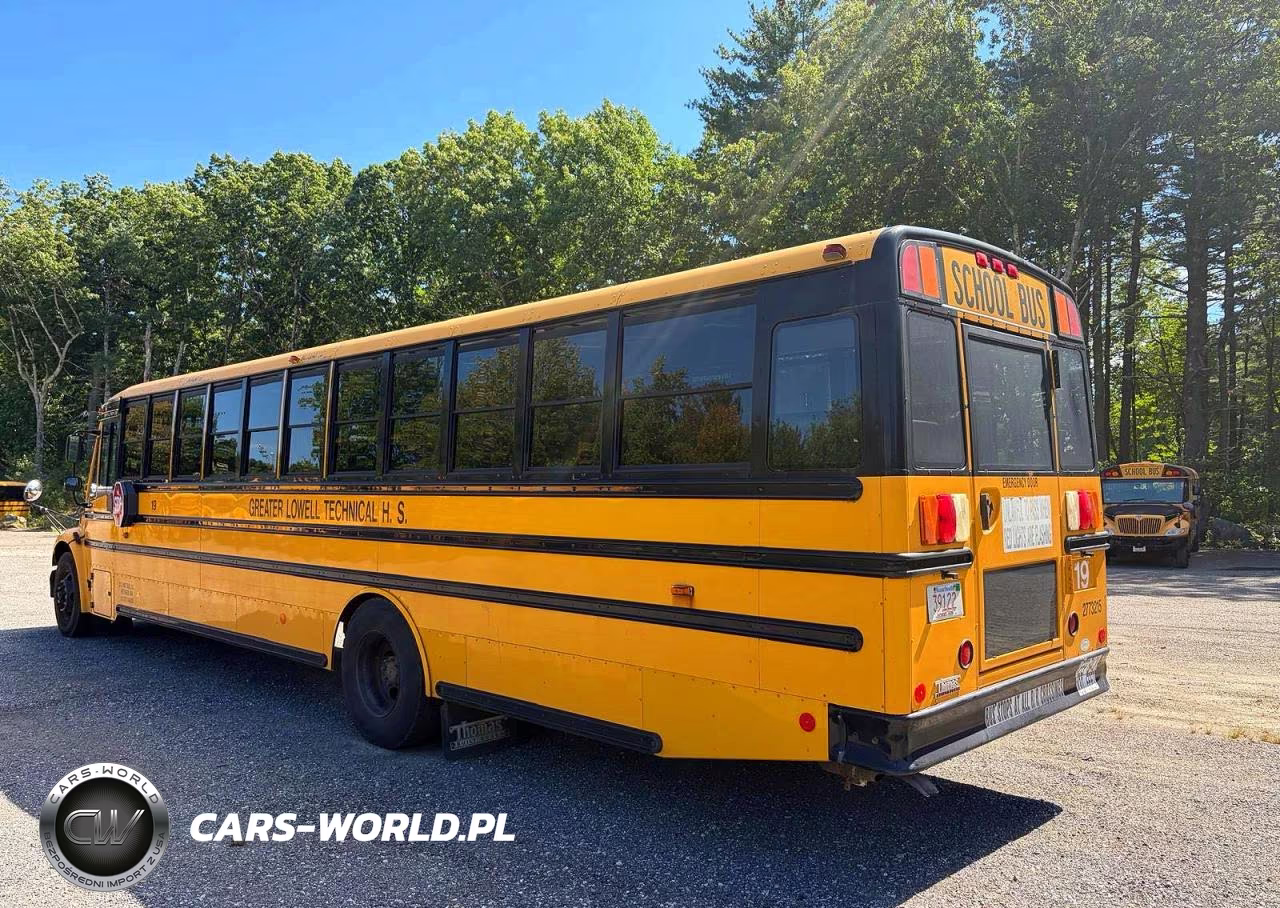 2015 Freightliner Chassis B2B VIN:4UZABRDU6FCFW9523 - 3