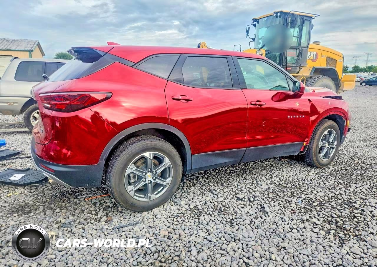 2023 Chevrolet Blazer 2Lt VIN:3GNKBHR44PS175854 - 3
