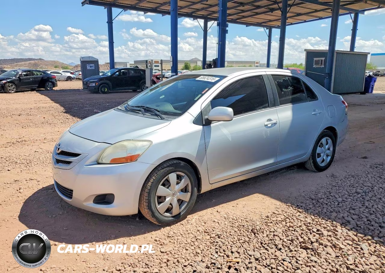 2008 Toyota Yaris Base