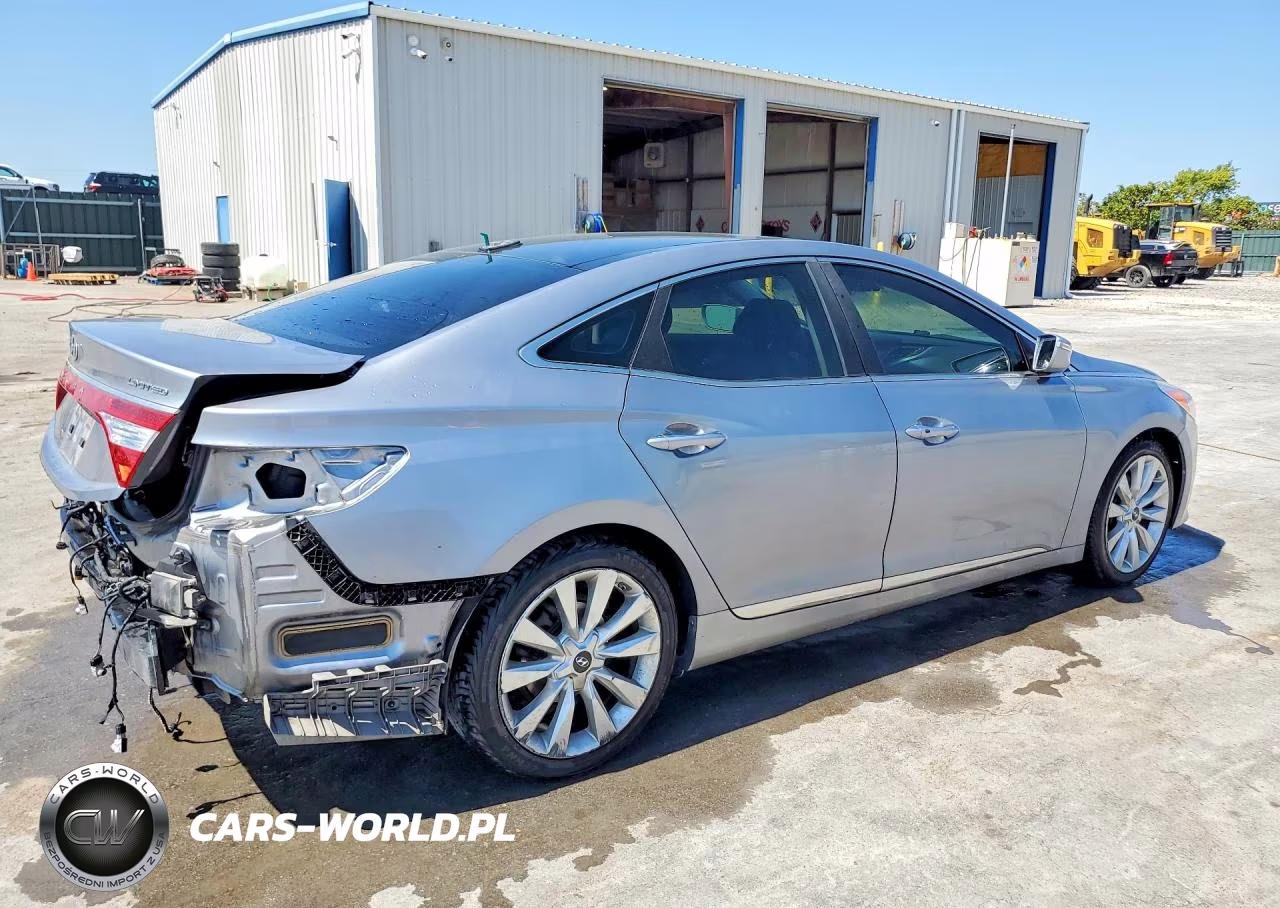 2016 Hyundai Azera Limited VIN:KMHFH4JG0GA555746 - 3