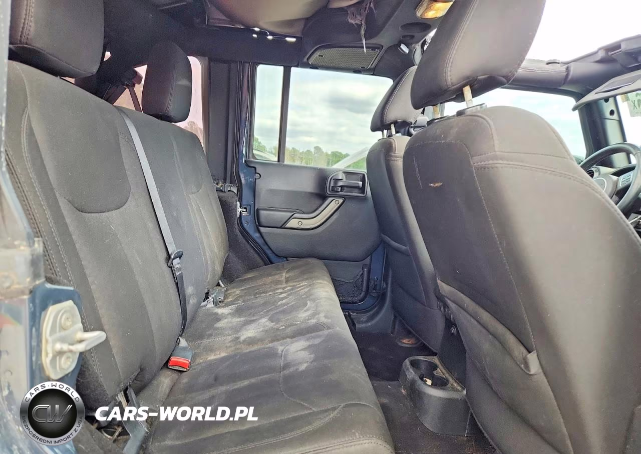 2018 Jeep Wrangler Unlimited Sport VIN:1C4BJWDG2JL812867 - 10