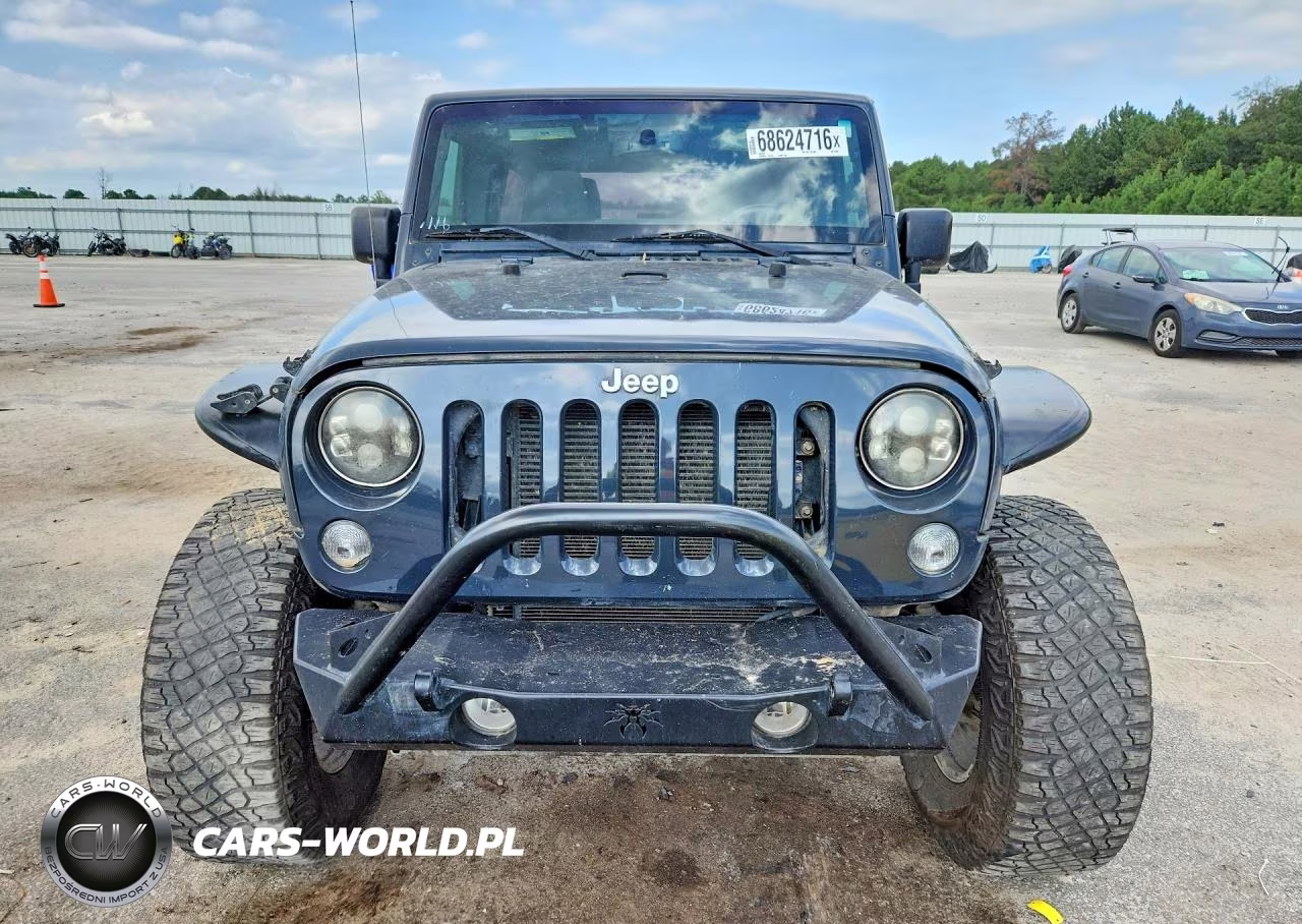 2018 Jeep Wrangler Unlimited Sport VIN:1C4BJWDG2JL812867 - 5