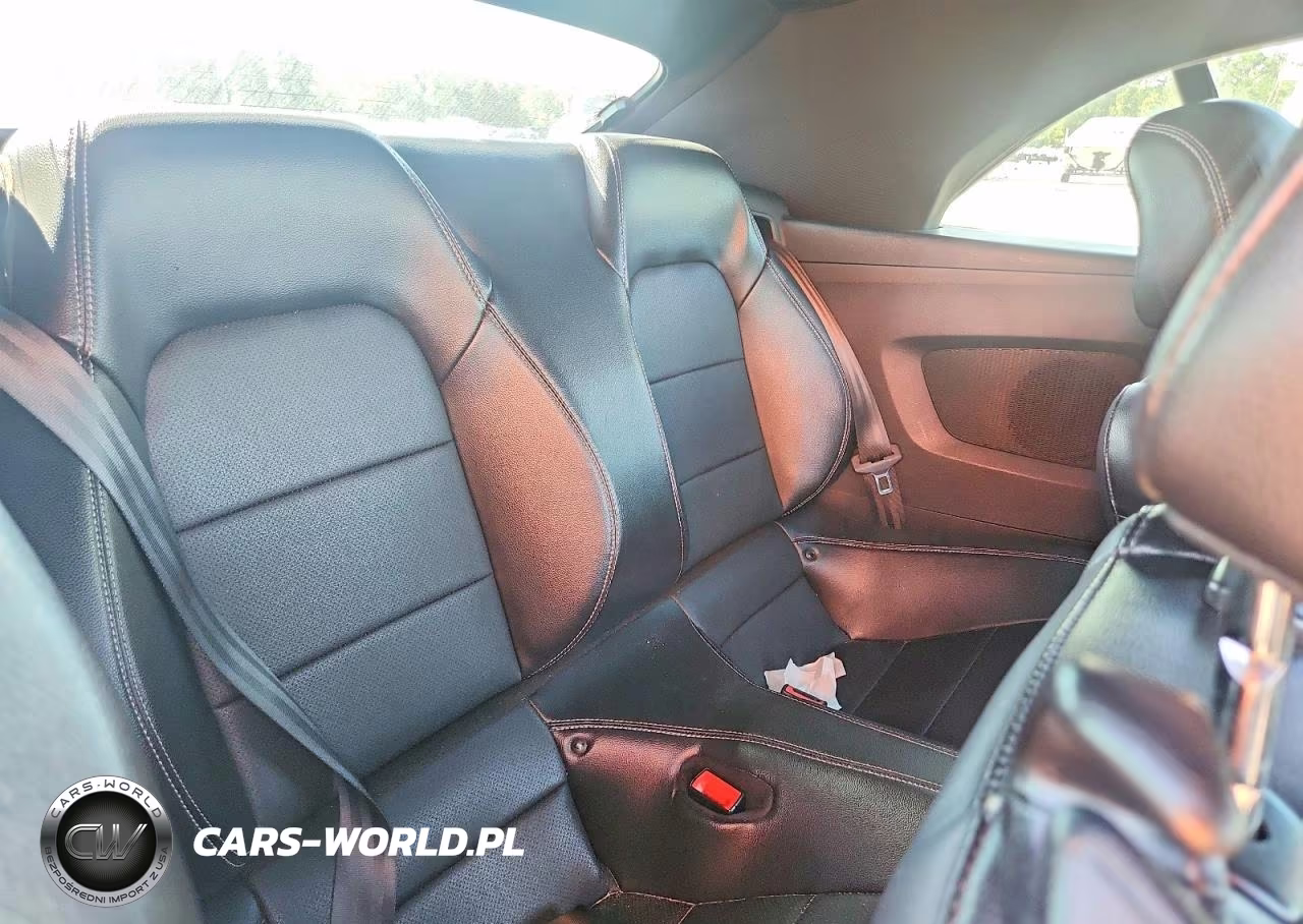2020 Ford Mustang VIN:1FATP8UHXL5120554 - 10