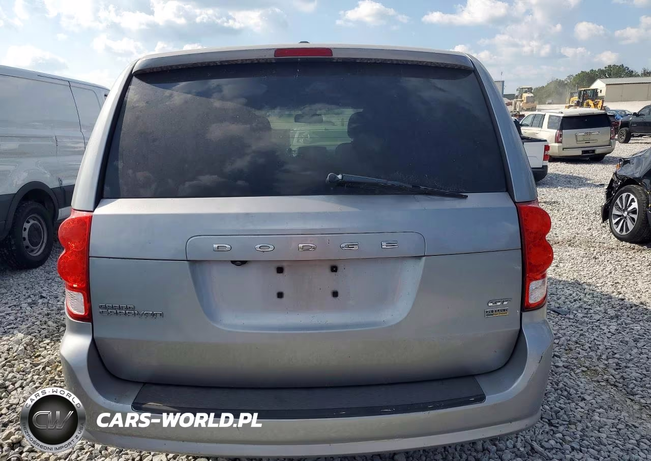 2018 Dodge Grand Caravan Gt VIN:2C4RDGEG9JR343892 - 6