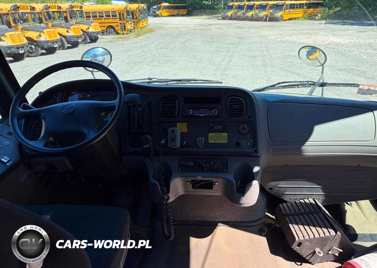 2015 Freightliner Chassis B2B VIN:4UZABRDU9FCFW9497 - 9