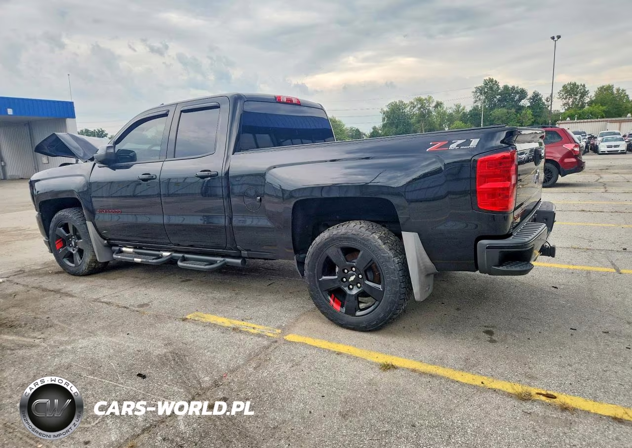 2018 Chevrolet Silverado K1500 Lt VIN:1GCVKREC9JZ167896 - 2