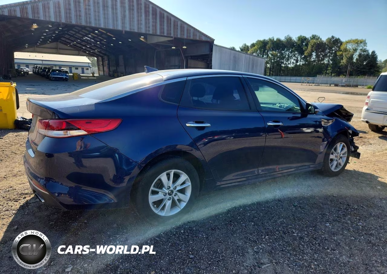 2017 Kia Optima Lx VIN:5XXGT4L3XHG168077 - 3