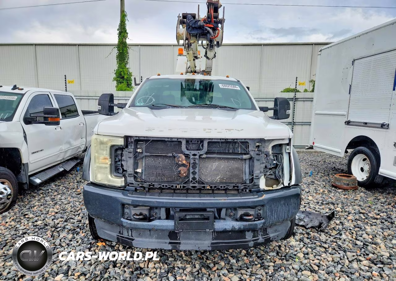 2017 Ford F-550 Super Duty - Dual Rear Wheel VIN:1FD0W5HT0HEB92525 - 5