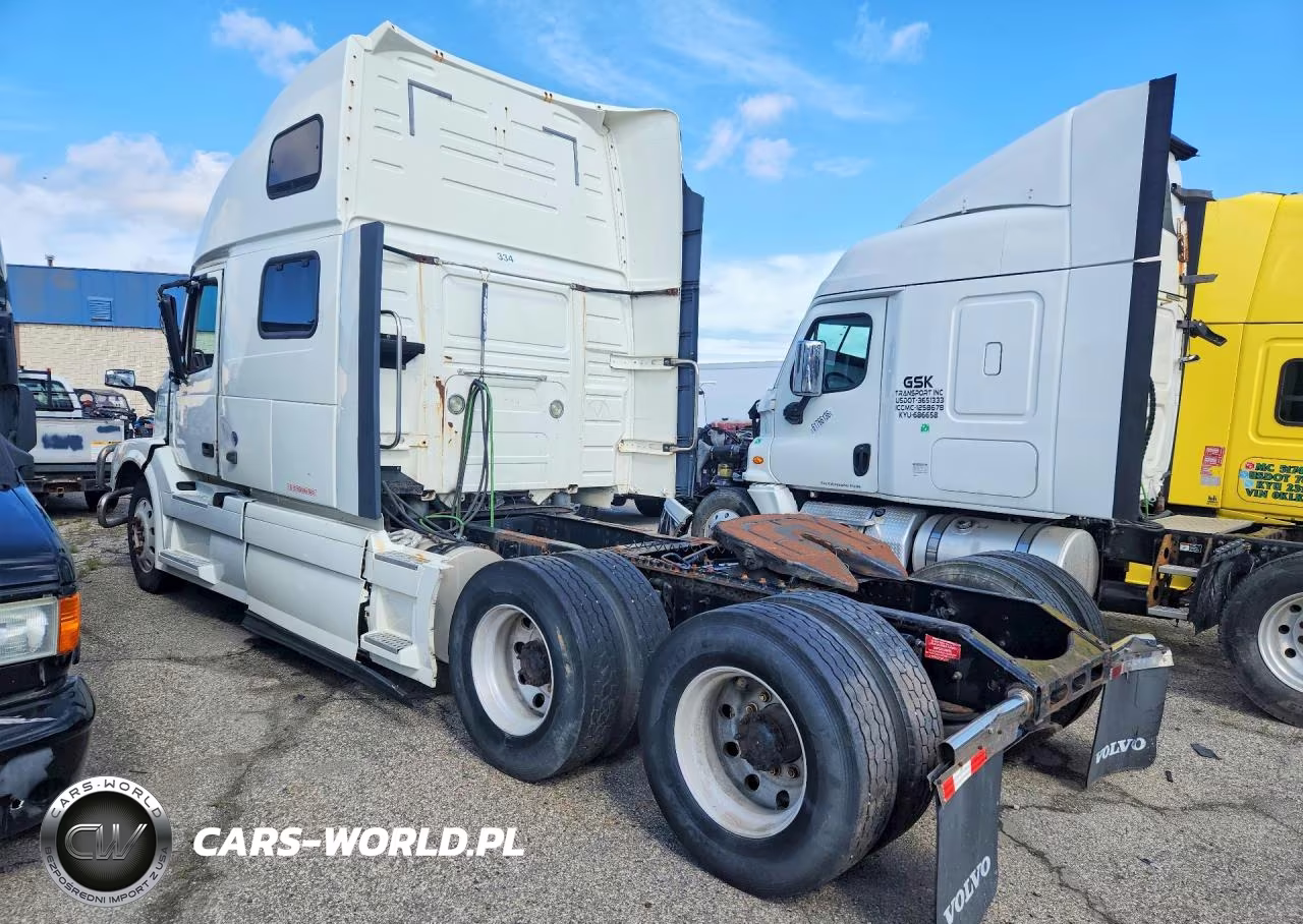 2014 Volvo Vnl Semi Truck VIN:4V4NC9EH4EN172465 - 2