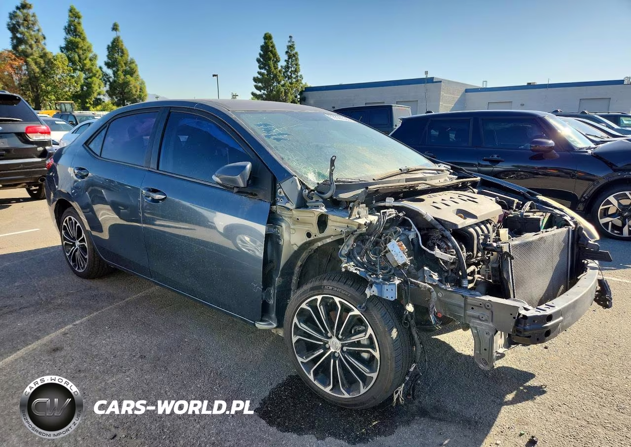 2015 Toyota Corolla S Plus VIN:2T1BURHE3FC337956 - 4