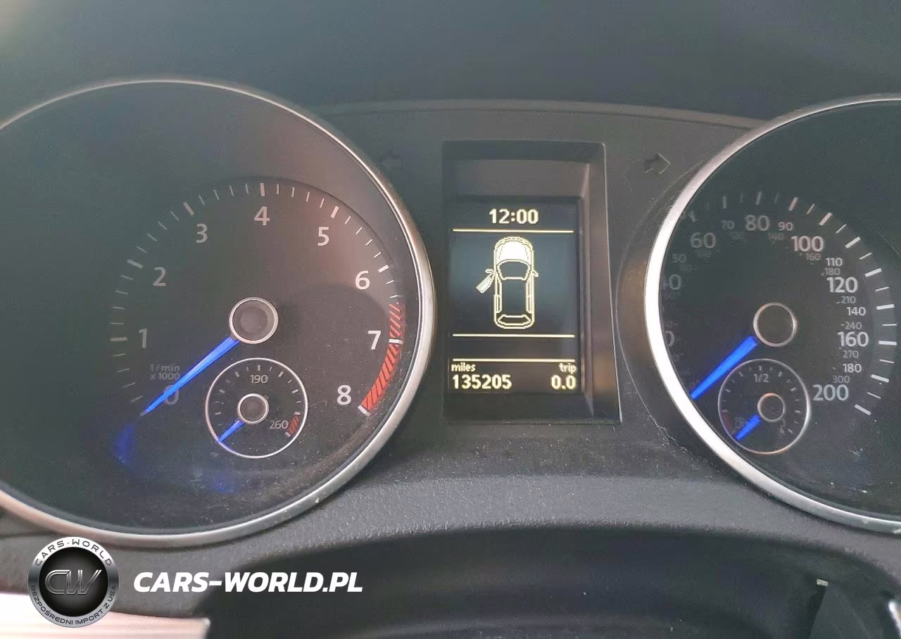 2012 Volkswagen Golf R VIN:WVWPF7AJ4CW345286 - 9