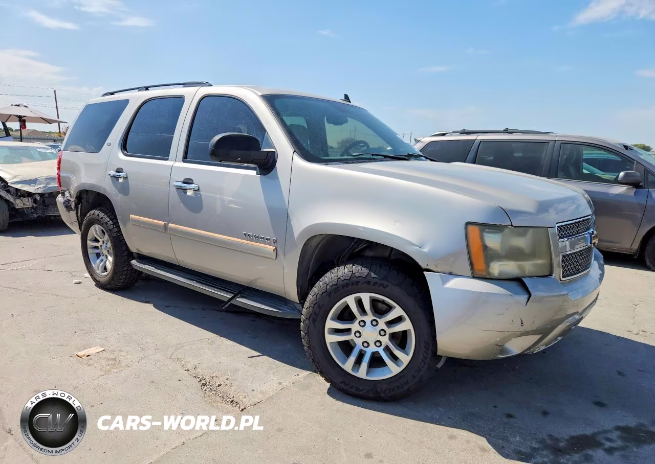 2007 Chevrolet Tahoe C1500 VIN:1GNFC13CX7R384508 - 4