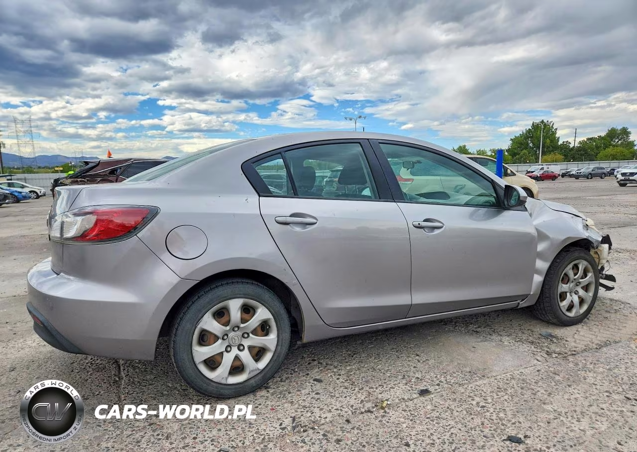 2011 Mazda 3 I VIN:JM1BL1UF2B1405598 - 3