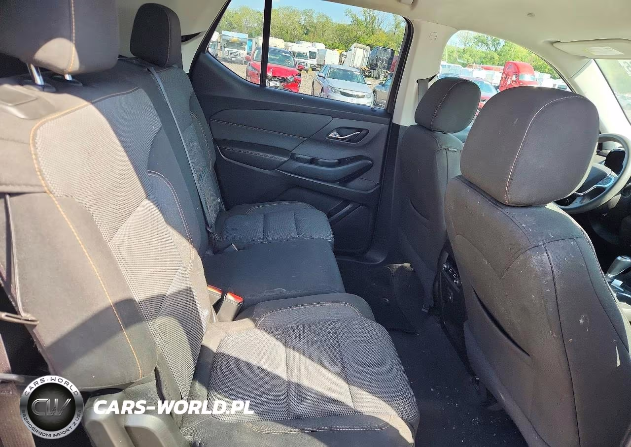 2019 Chevrolet Traverse Ls VIN:1GNERFKW6KJ244806 - 11