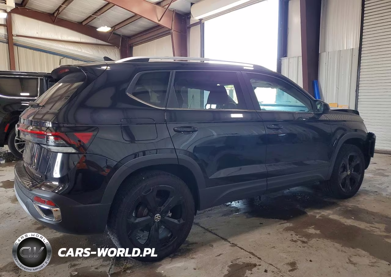 2026 Volkswagen Taos Sel VIN:3VV4C7B24TM004930 - 3