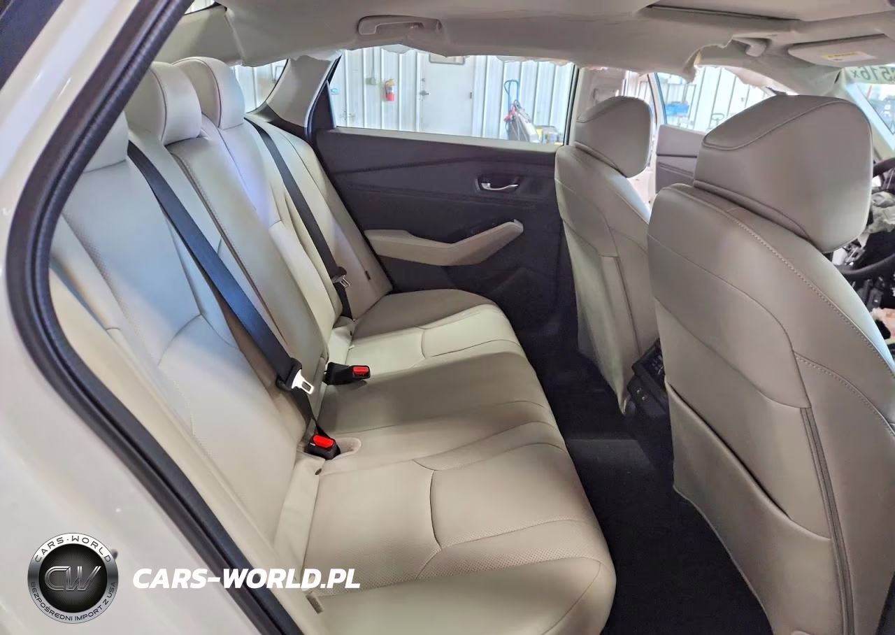 2026 Honda Accord Touring Hybrid VIN:1HGCY2F88TA039661 - 10