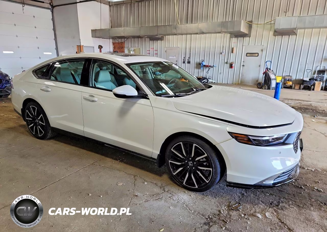 2026 Honda Accord Touring Hybrid VIN:1HGCY2F88TA039661 - 4