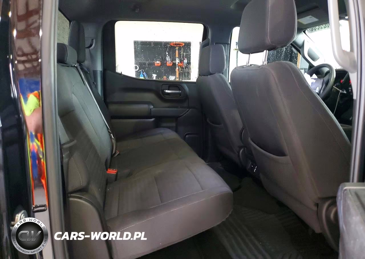 2024 Chevrolet Silverado C1500 Custom VIN:1GCPABEK5RZ406852 - 10