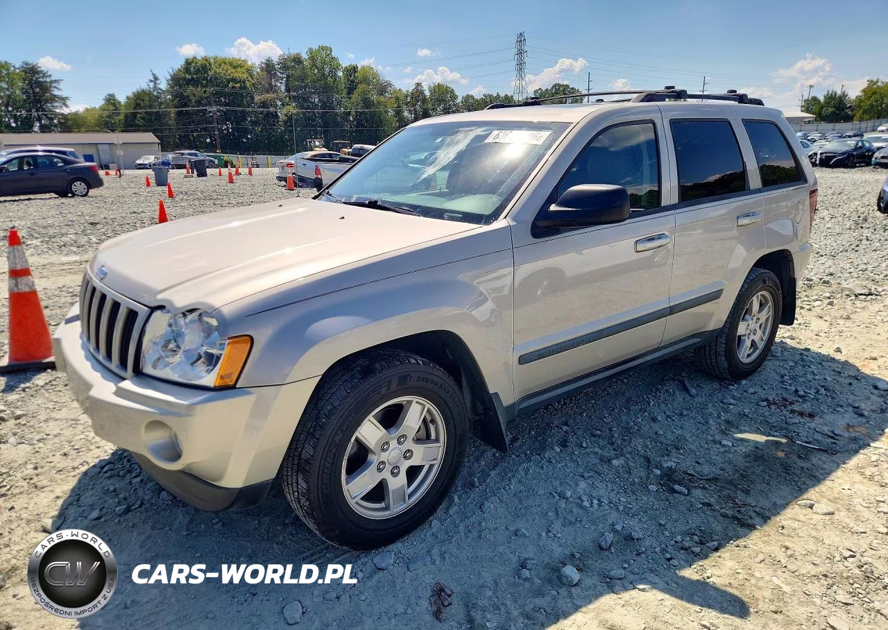 2007 Jeep Grand Cherokee Laredo VIN:1J8GR48K57C681078 - 1
