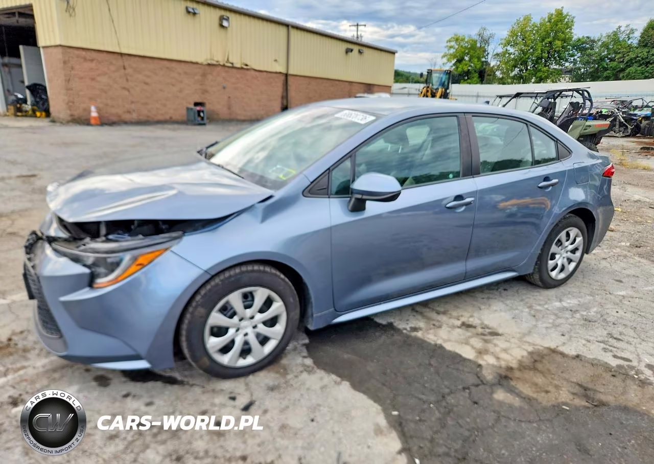 2021 Toyota Corolla Le – zdjęcie 1 z 12