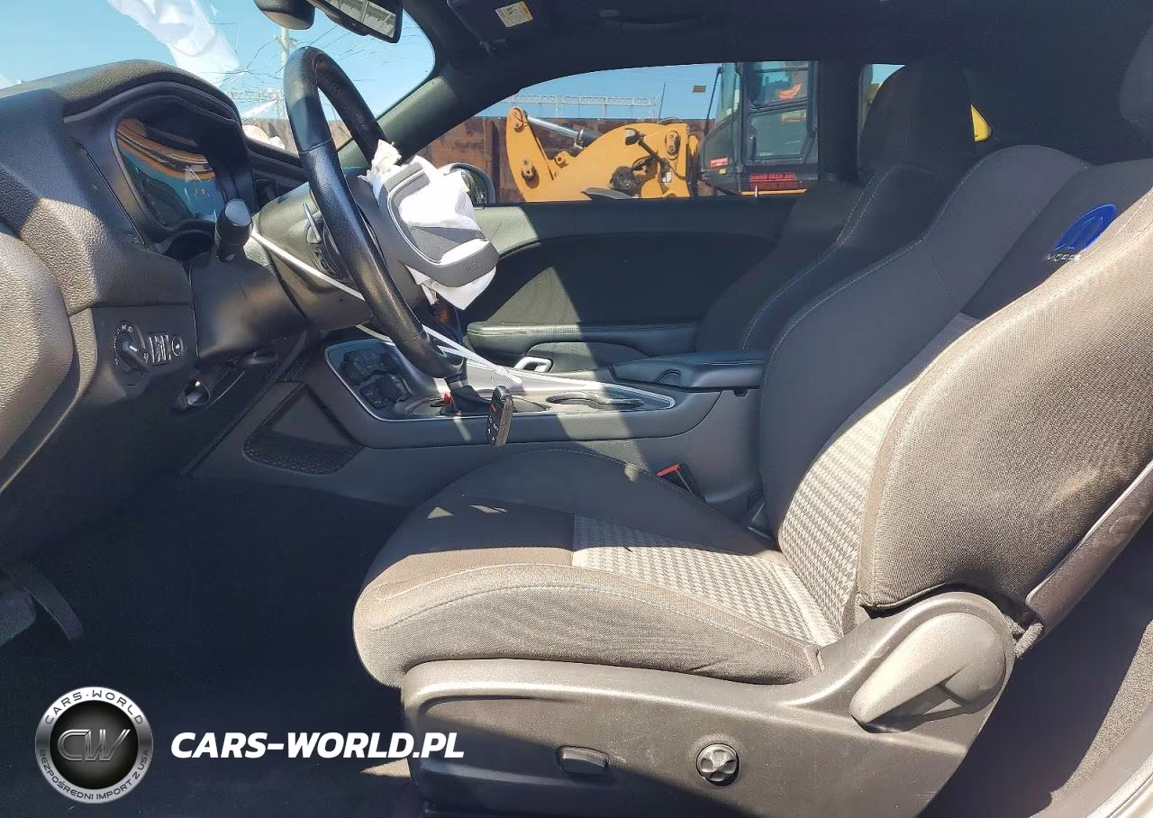 2019 Dodge Challenger R-T Scat Pack VIN:2C3CDZFJ6KH749944 - 7