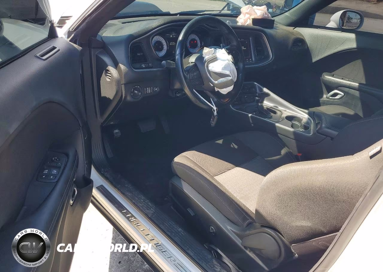 2019 Dodge Challenger R-T Scat Pack VIN:2C3CDZFJ6KH749944 - 8