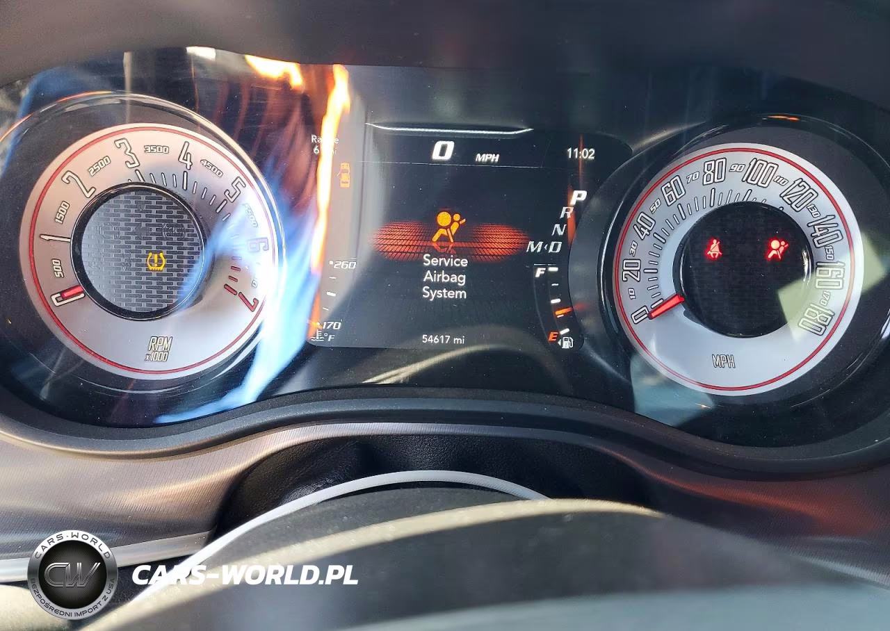 2019 Dodge Challenger R-T Scat Pack VIN:2C3CDZFJ6KH749944 - 9