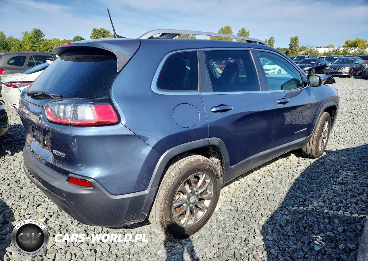 2020 Jeep Cherokee Latitude Plus VIN:1C4PJMLB6LD569349 - 3