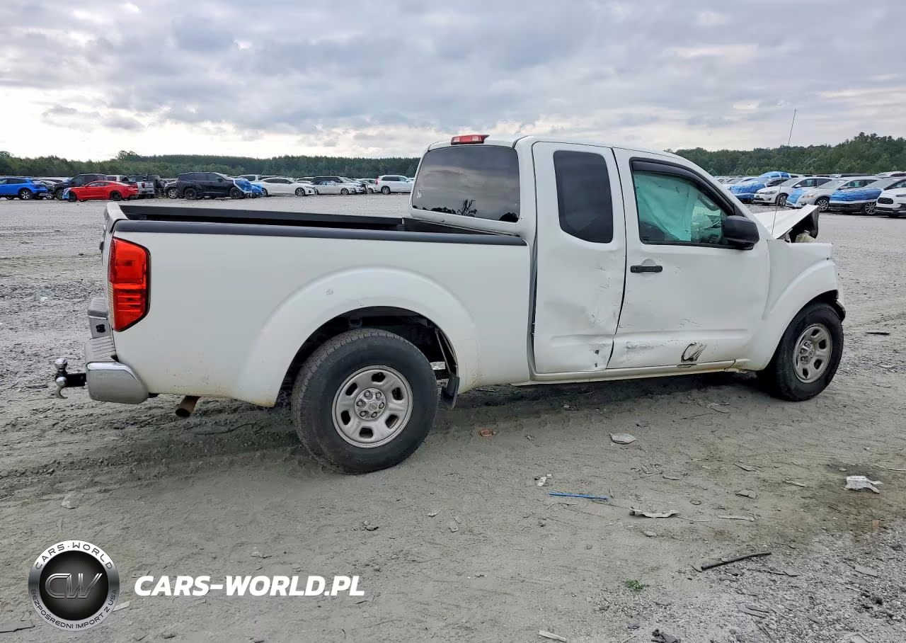 2015 Nissan Frontier S VIN:1N6BD0CT7FN726045 - 3