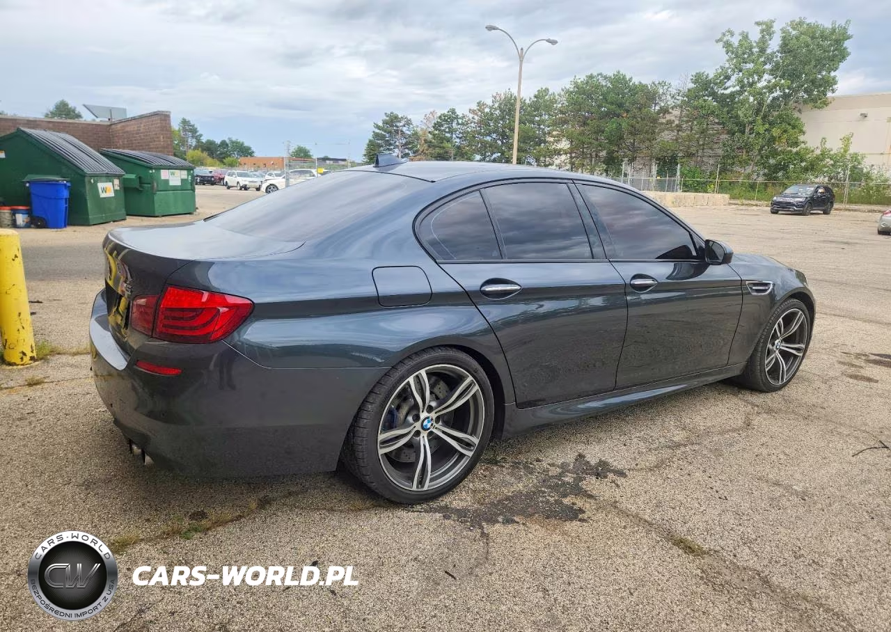 2013 BMW M5 VIN:WBSFV9C5XDD096847 - 3