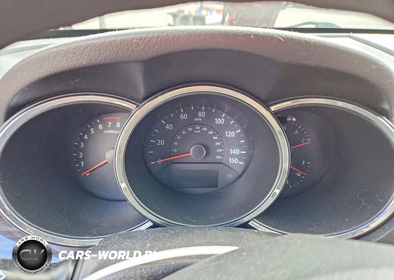 2013 Kia Sorento Lx VIN:5XYKT3A63DG353790 - 9