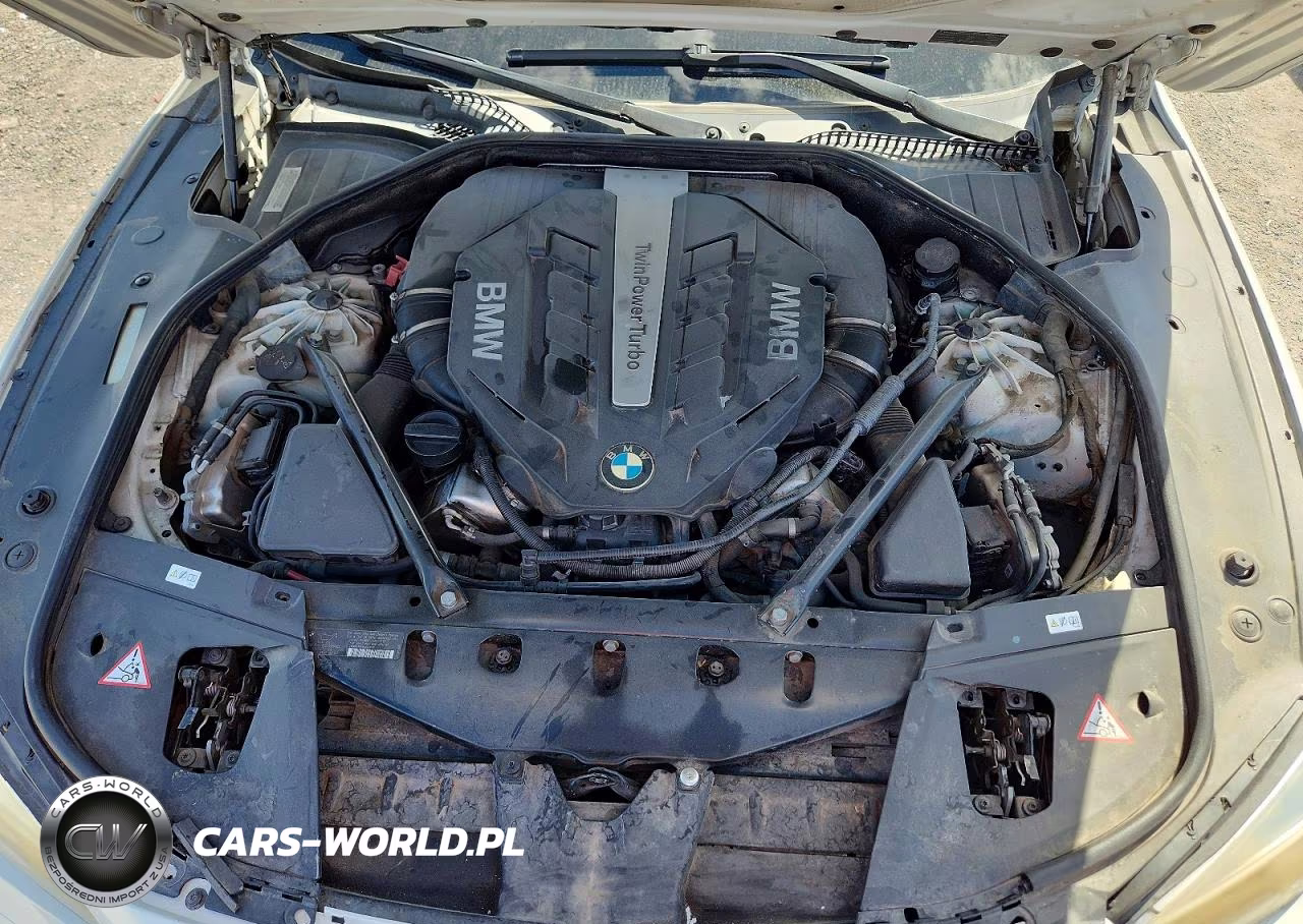 2013 BMW 750 Li VIN:WBAYE8C54DDE22197 - 11