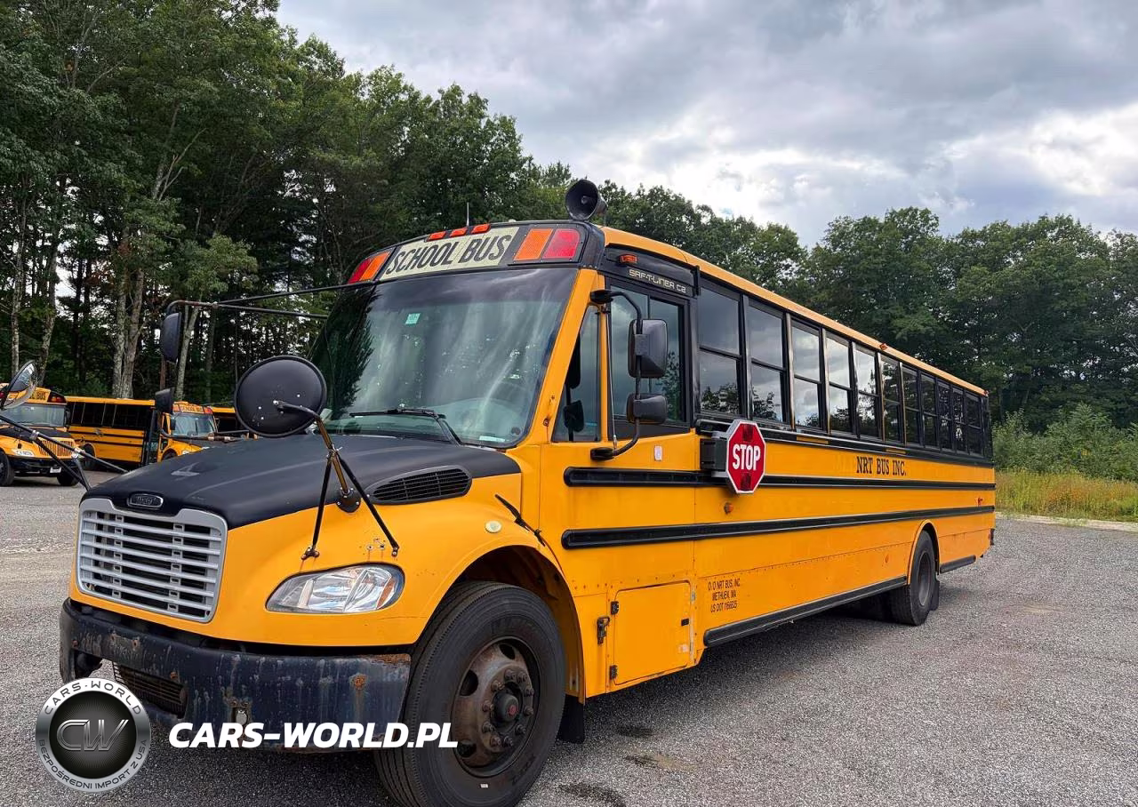 2015 Freightliner Chassis B2B VIN:4UZABRDU4FCFW9648 - 2