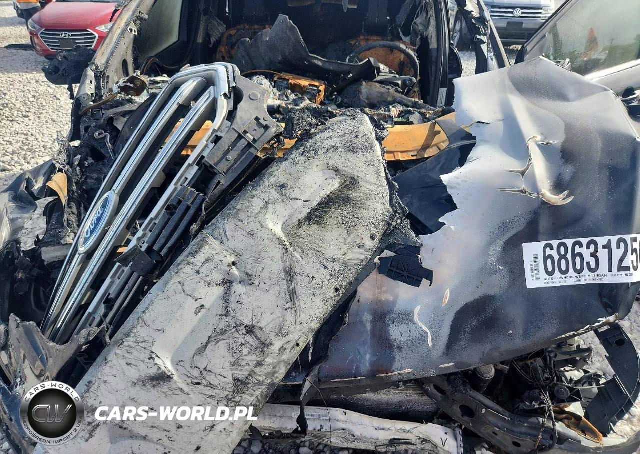2019 Ford Escape Se VIN:1FMCU9GD6KUA04284 - 12