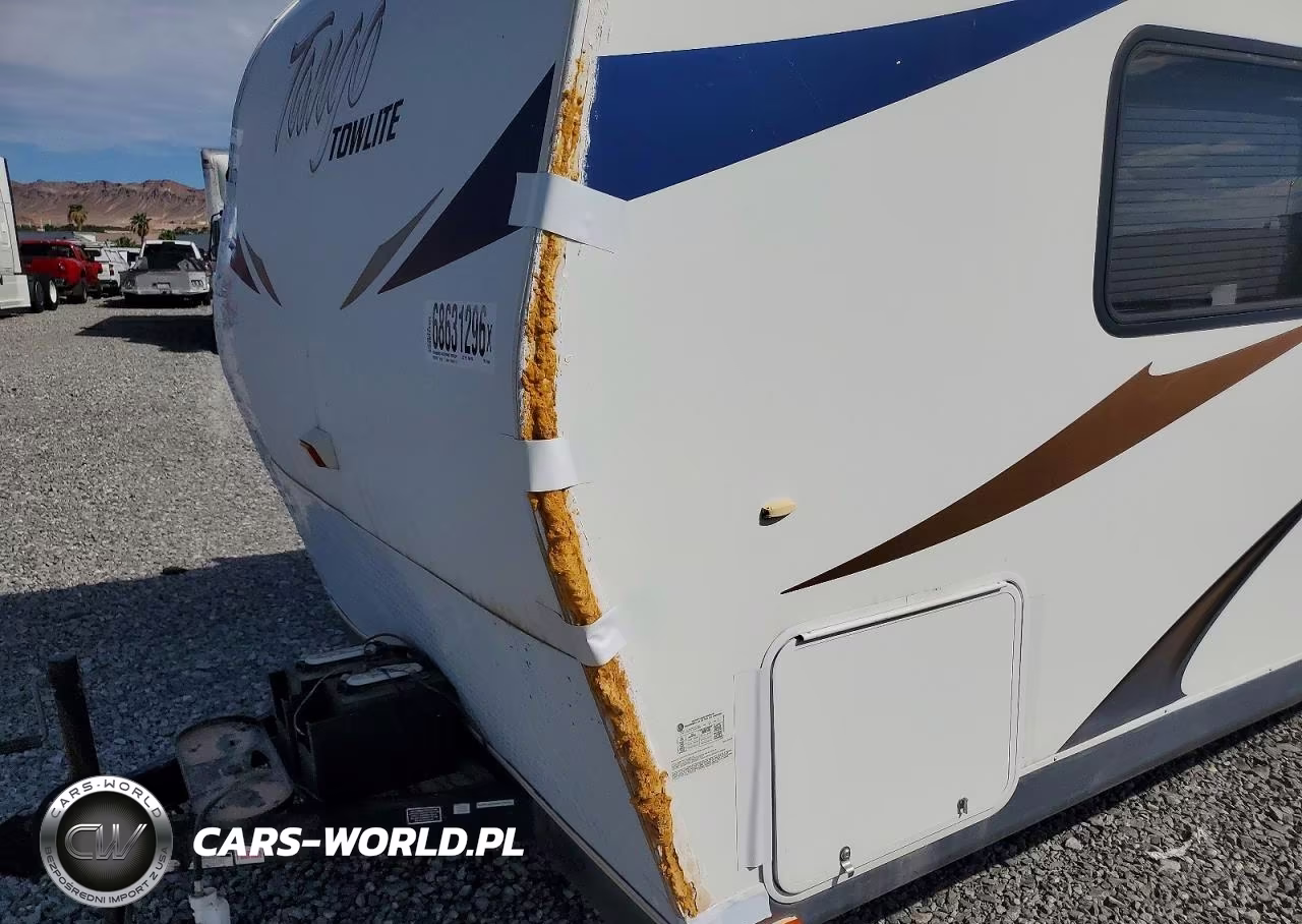 2012 Pacific Coach Works Tango Camper VIN:5UYTS302XCR014640 - 11