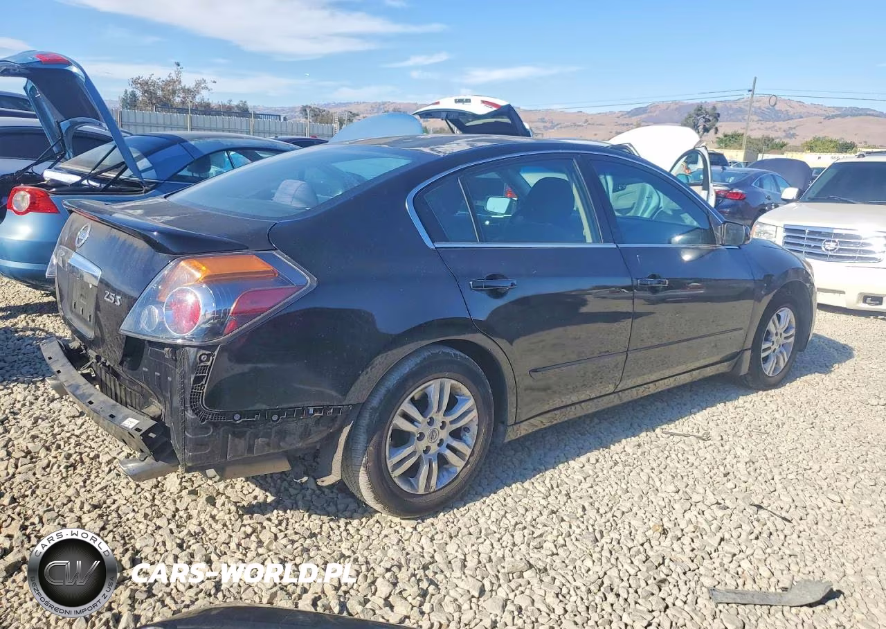 2012 Nissan Altima 2.5 VIN:1N4AL2AP1CN524712 - 3