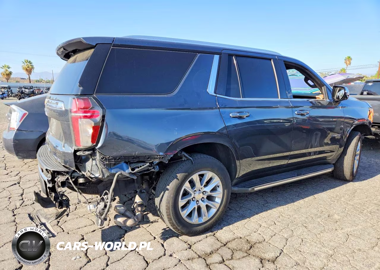 2021 Chevrolet Tahoe C1500 Premier VIN:1GNSCSKD0MR387461 - 3