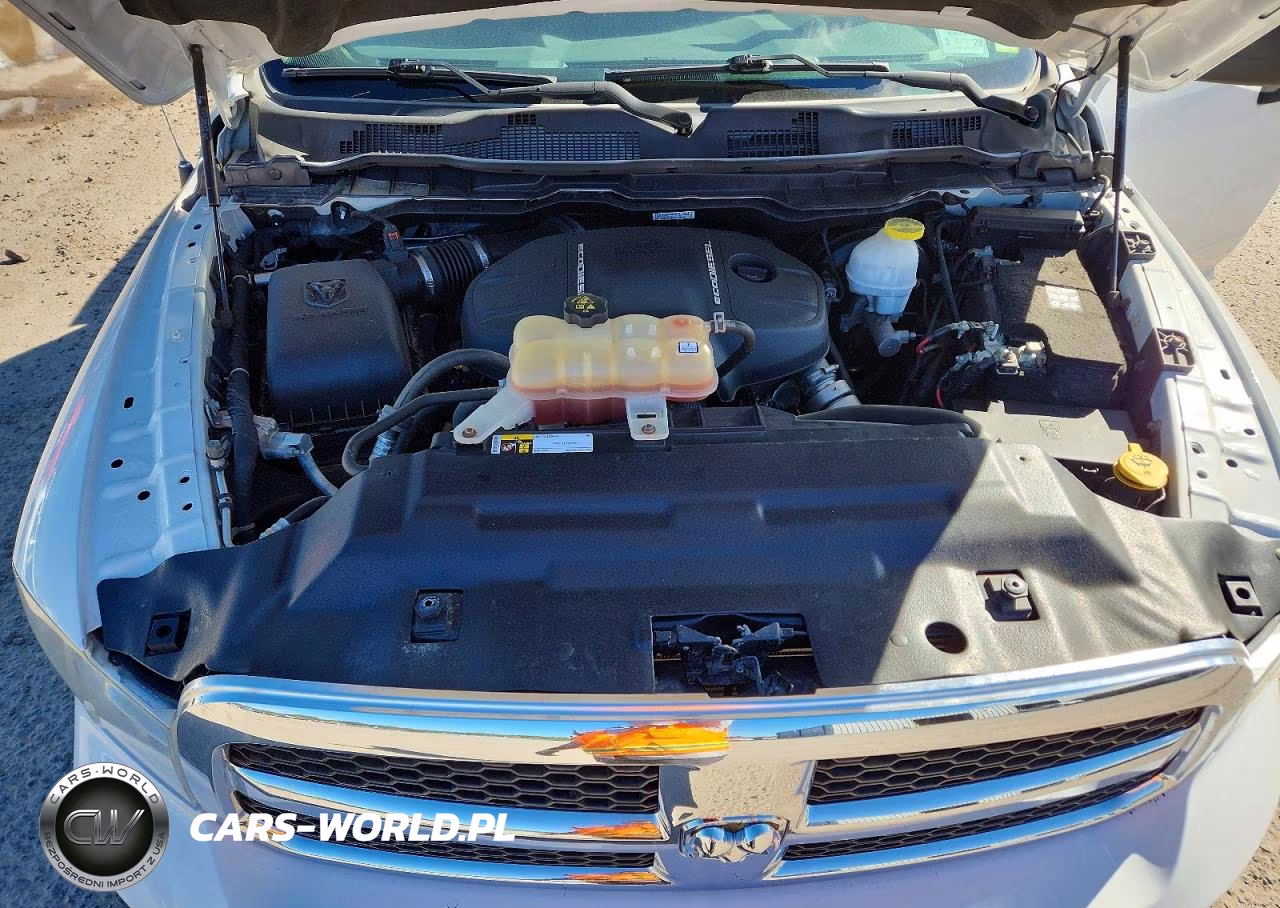2019 Ram 1500 Classic Tradesman VIN:1C6RR7KMXKS706476 - 11
